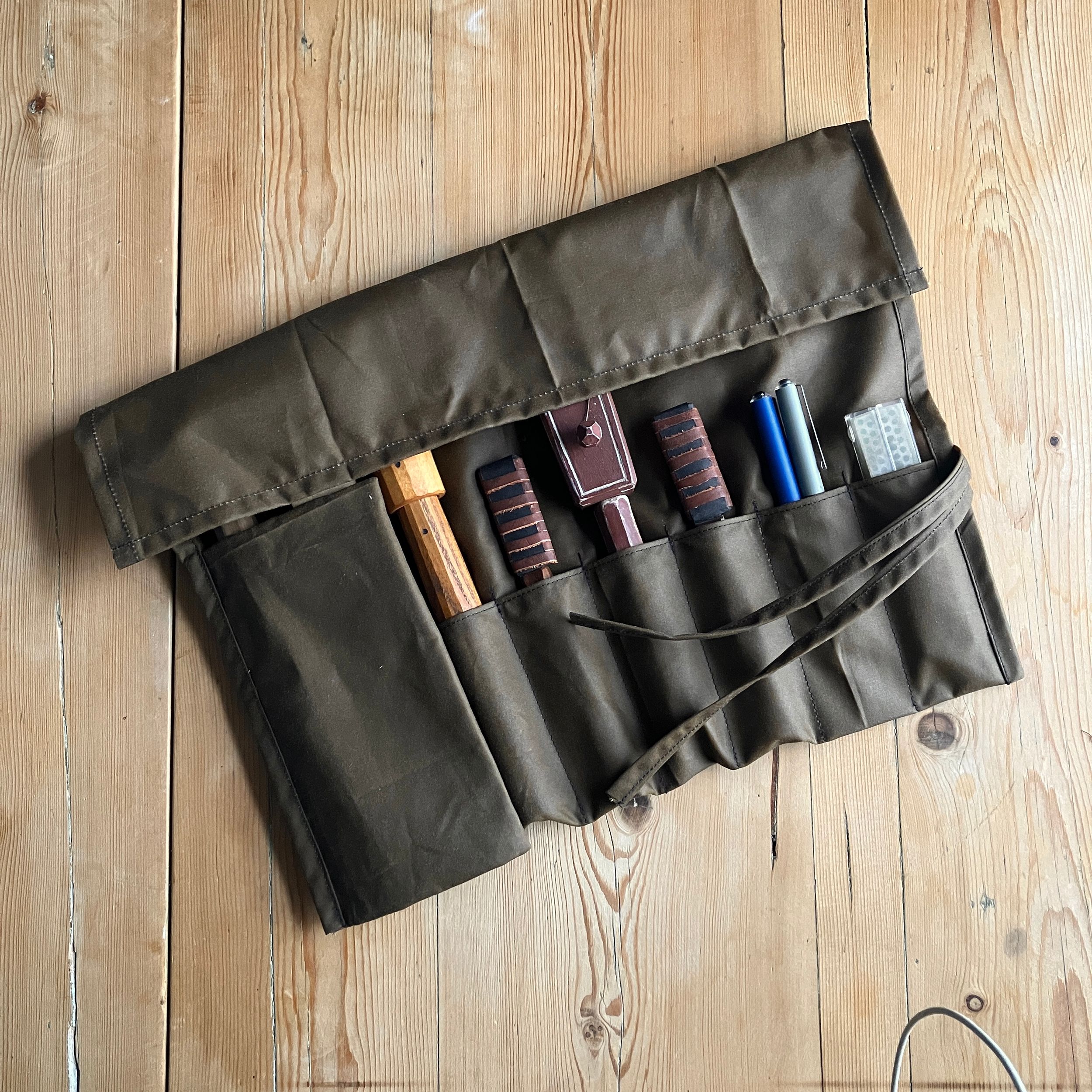 Brown Waxed Canvas Tool Roll - Image 3